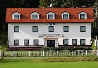 Hotel Am Schiffshebewerk Niederfinow Exterior foto